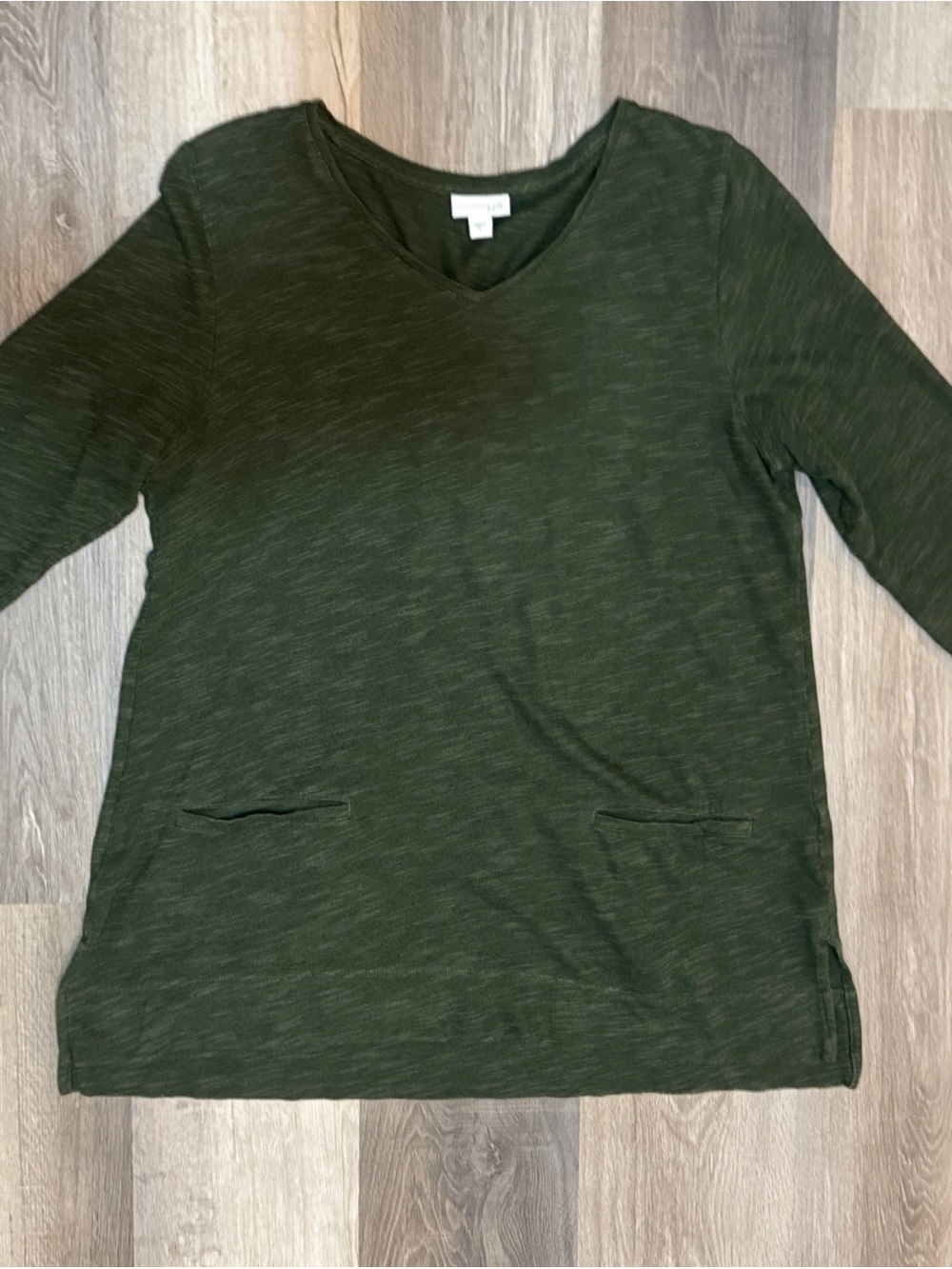 J. Jill Olive Green V-Neck Three-Quarter Sleeve Top Tunic